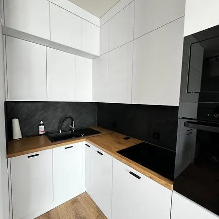 Apartament Z Tarasem 23